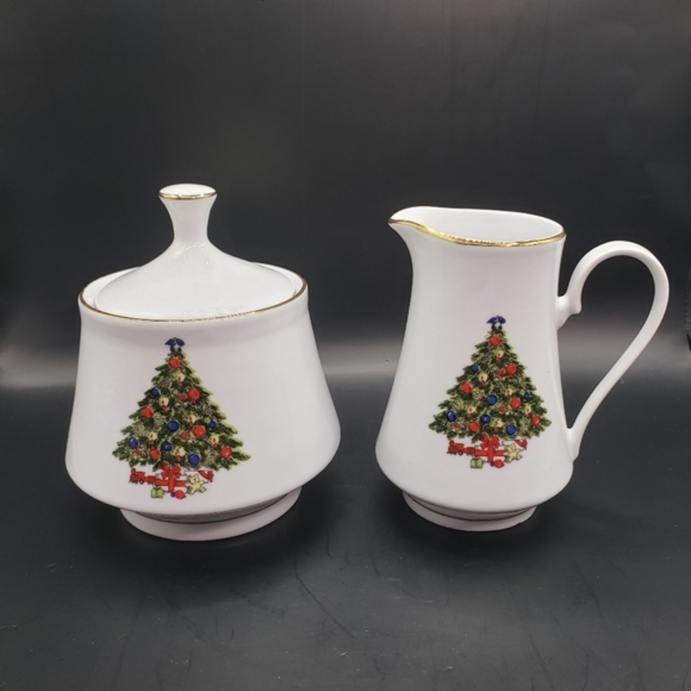 Trisa Porcelain Christmas Tree Sugar & Creamer Set NWOT